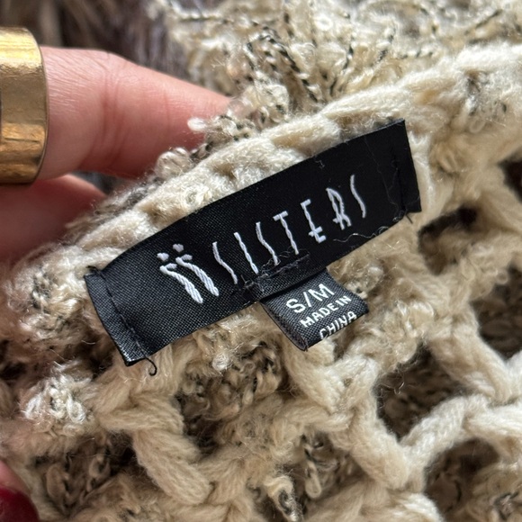 Fringe Vest - Picture 5 of 5